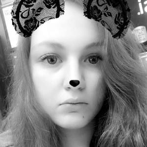 Meet your Posher, Elise